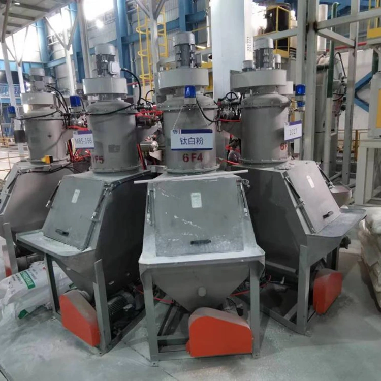 Bac à matériaux auxiliaires